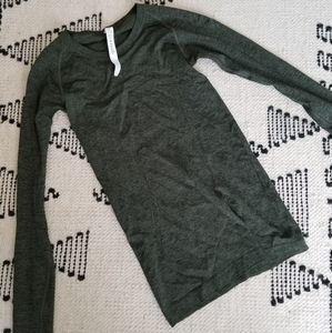 Lululemon Swiftly Tech Long Sleeve